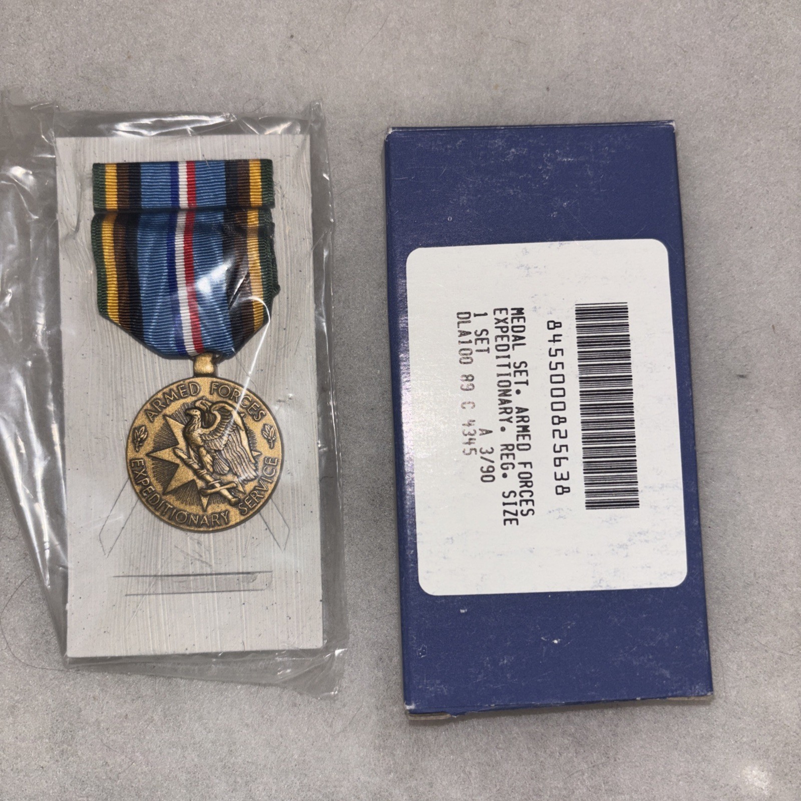 Vintage Armed Forces Expeditionary Medal - US Military Sealed ^^^^^^