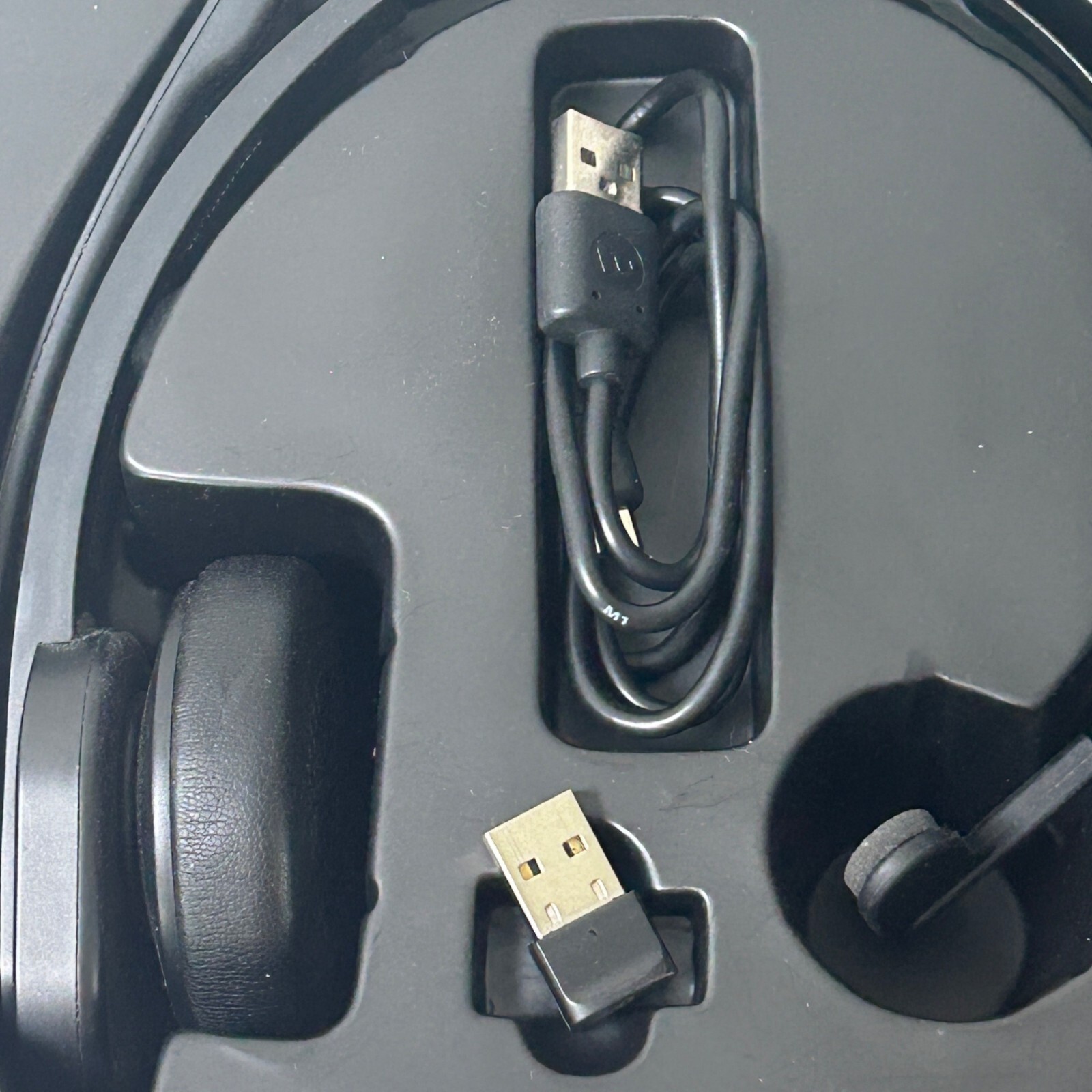 TaoTronics TT-BH041 Wireless Bluetooth Mono Headset Microphone USB Adapter