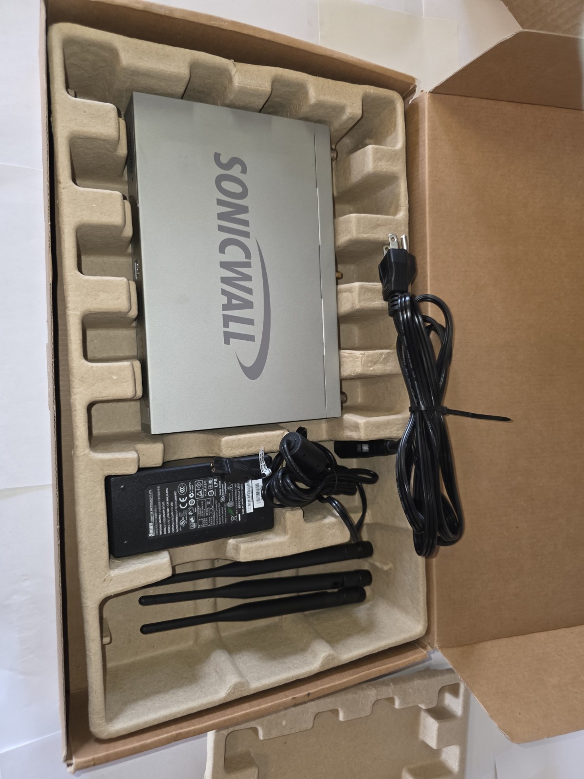 SonicWall TZ 215W Wireless-N Firewall Appliance 01-SSC-4977 – Untested– With Box