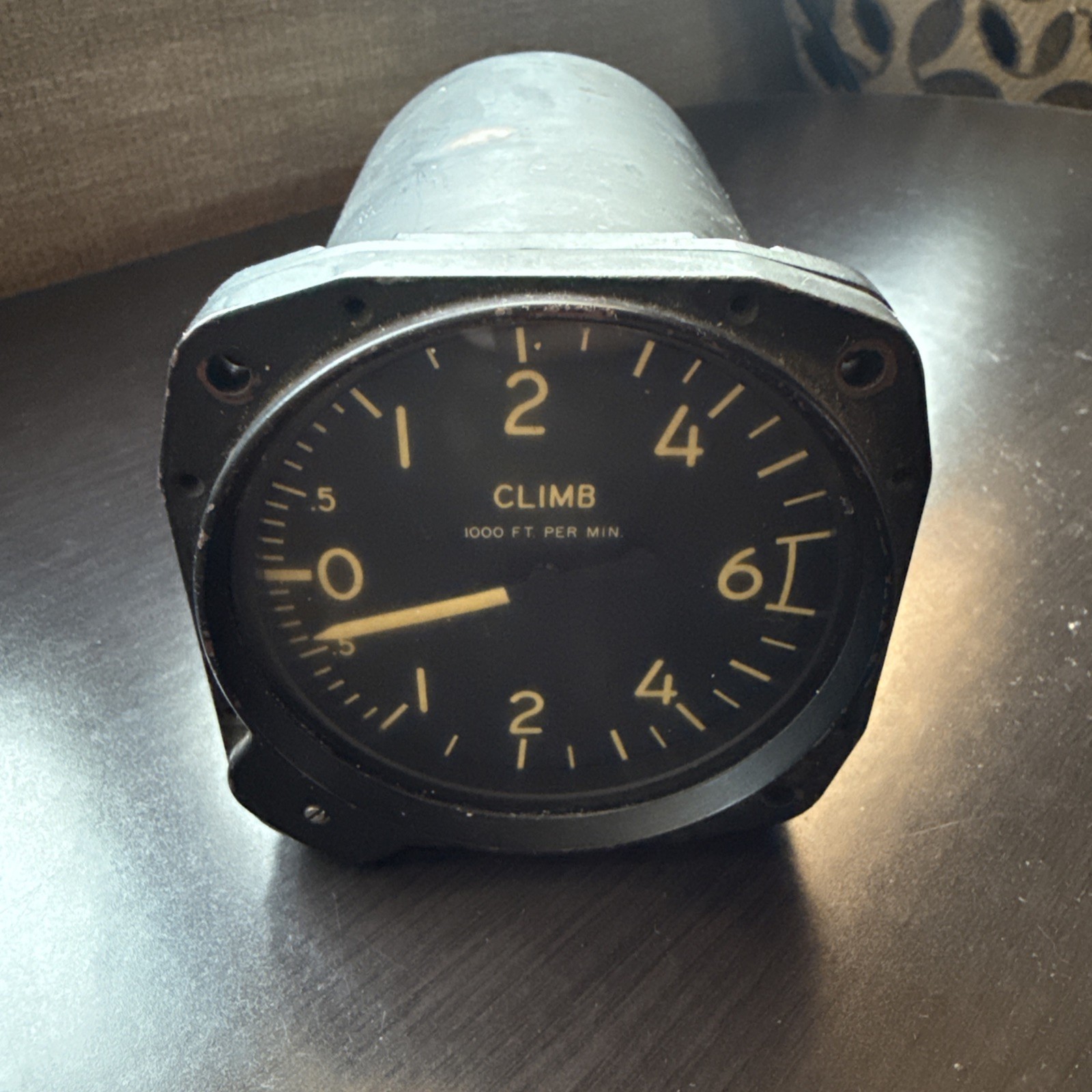 Rate of Climb Indicator RC-60-MS-10-3  Aerosonic MS28049-1
