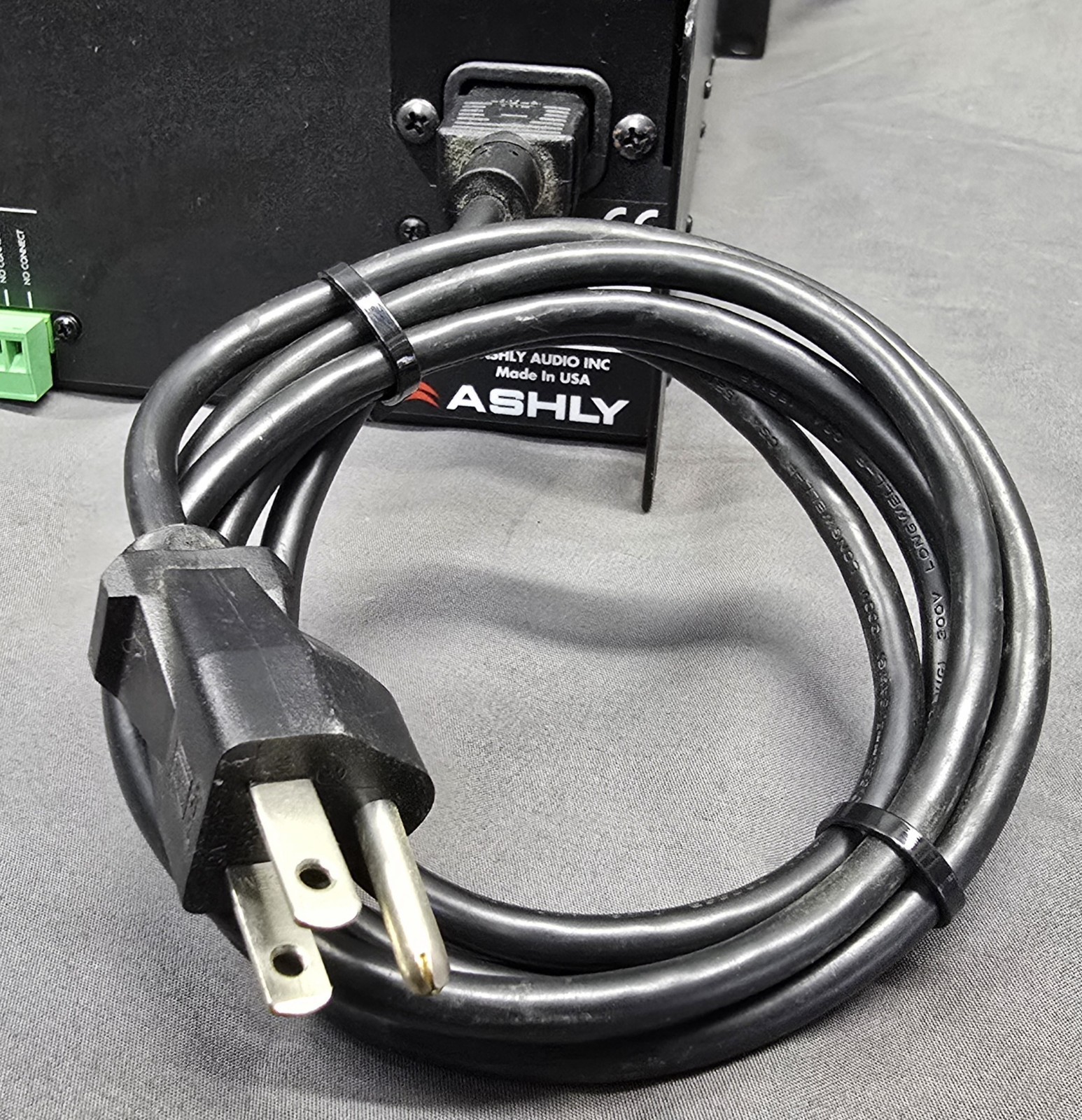 Ashly ne800.70 Network-Enabled 180W Eight-Channel 120V Amplifier