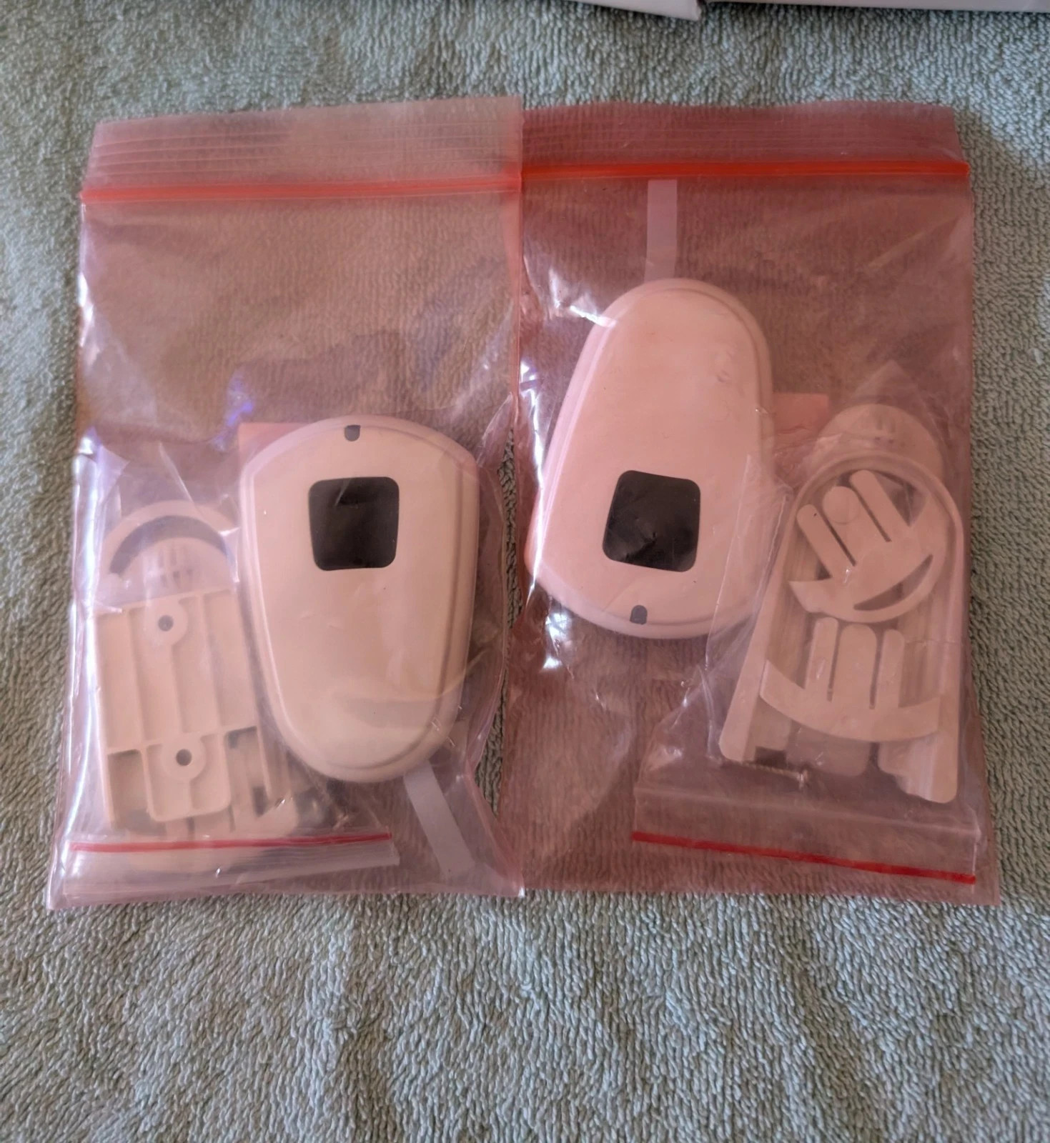 2x - RBS304-1-US LoRaWAN Alert, Single Push Button Sensor