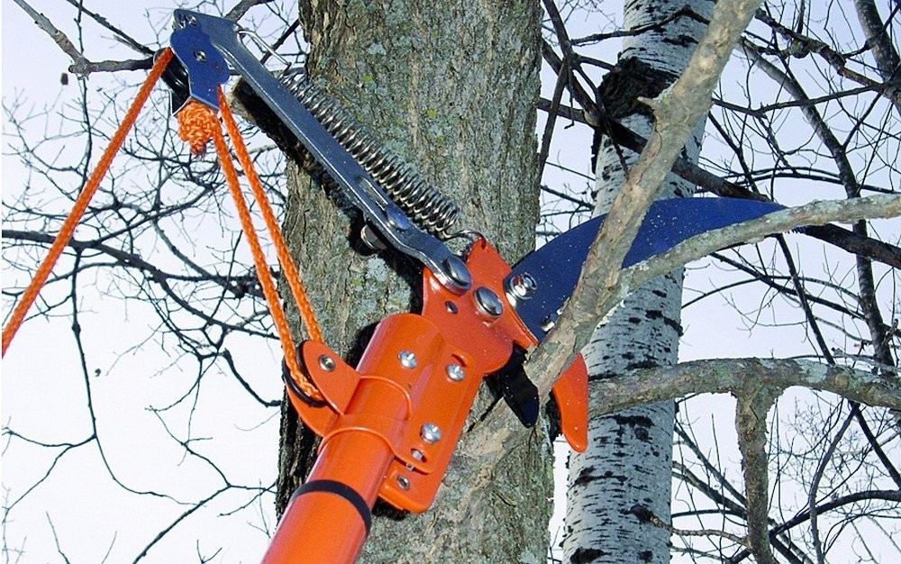 HME Extendable Pole Saw Bult - In Shear Heavy Duty Compact Grips - HME-EPS-1