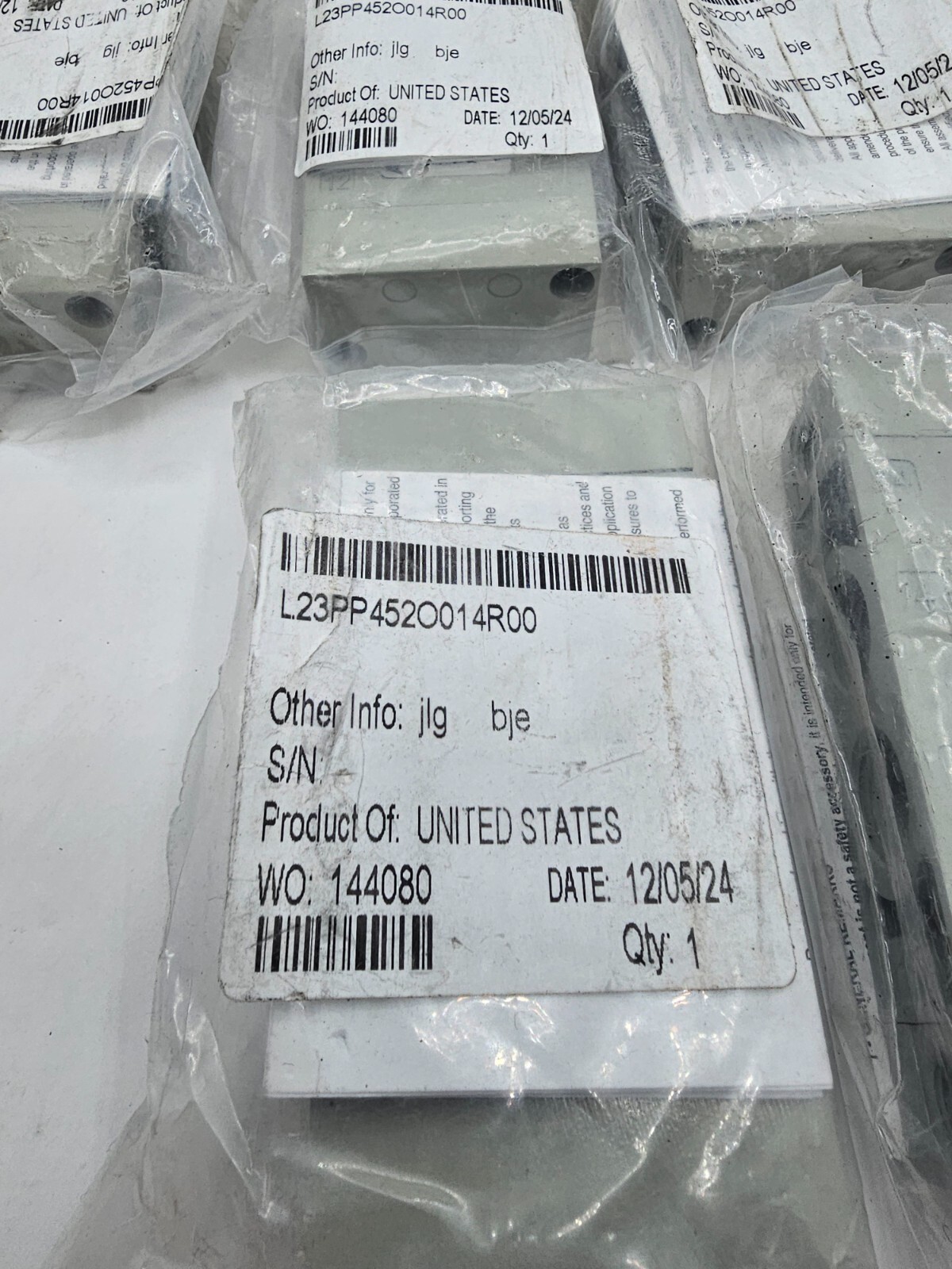 Aventics Solenoid Pneumatic Control Valve L23PP452O014R00 3/8 INCH Port Size