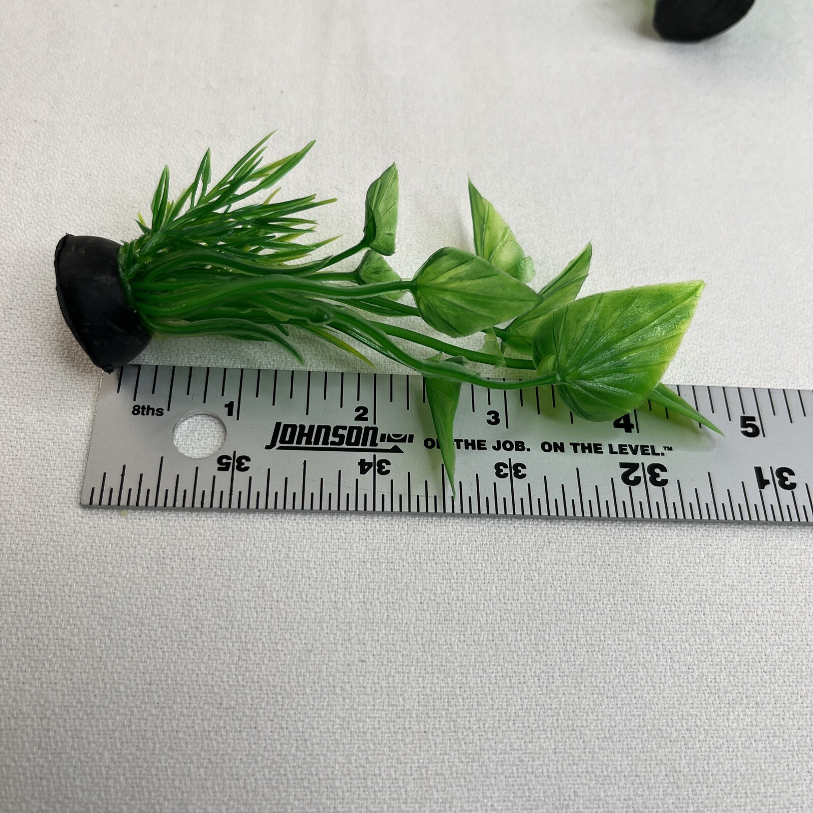 2 PC Xunyee Plastic Aquarium Plants