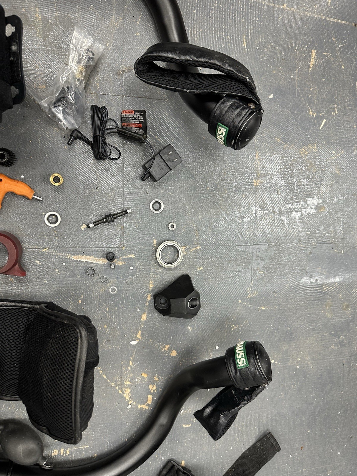 Exhauss Exoskeleton AS_IS MISSING PARTS NO RETURN