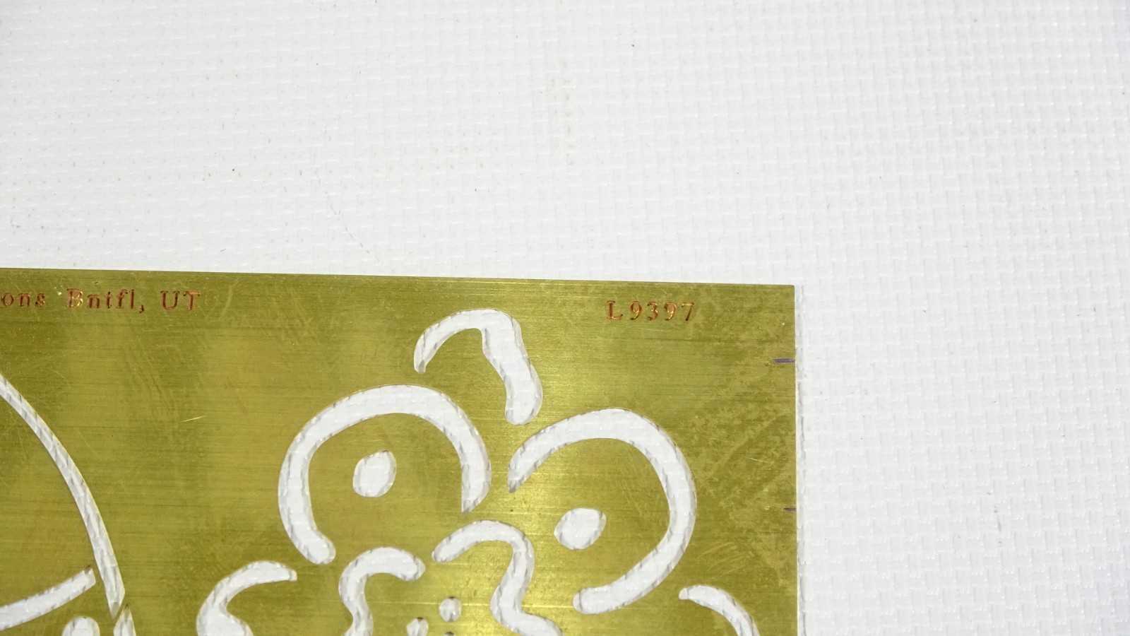 Egg & Flower 2006 Lasting Impressions Embossing & Stenciling - L9397