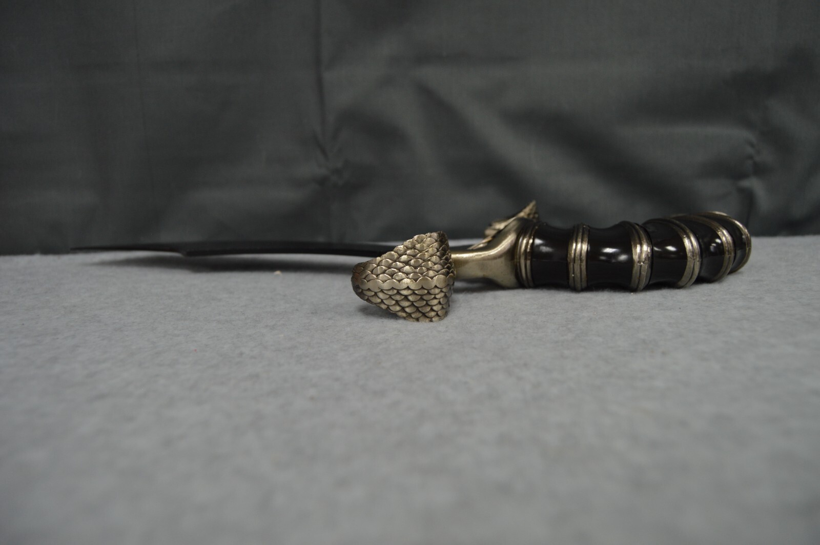 Double Snake Head Scorpion Tail Decorative Dagger