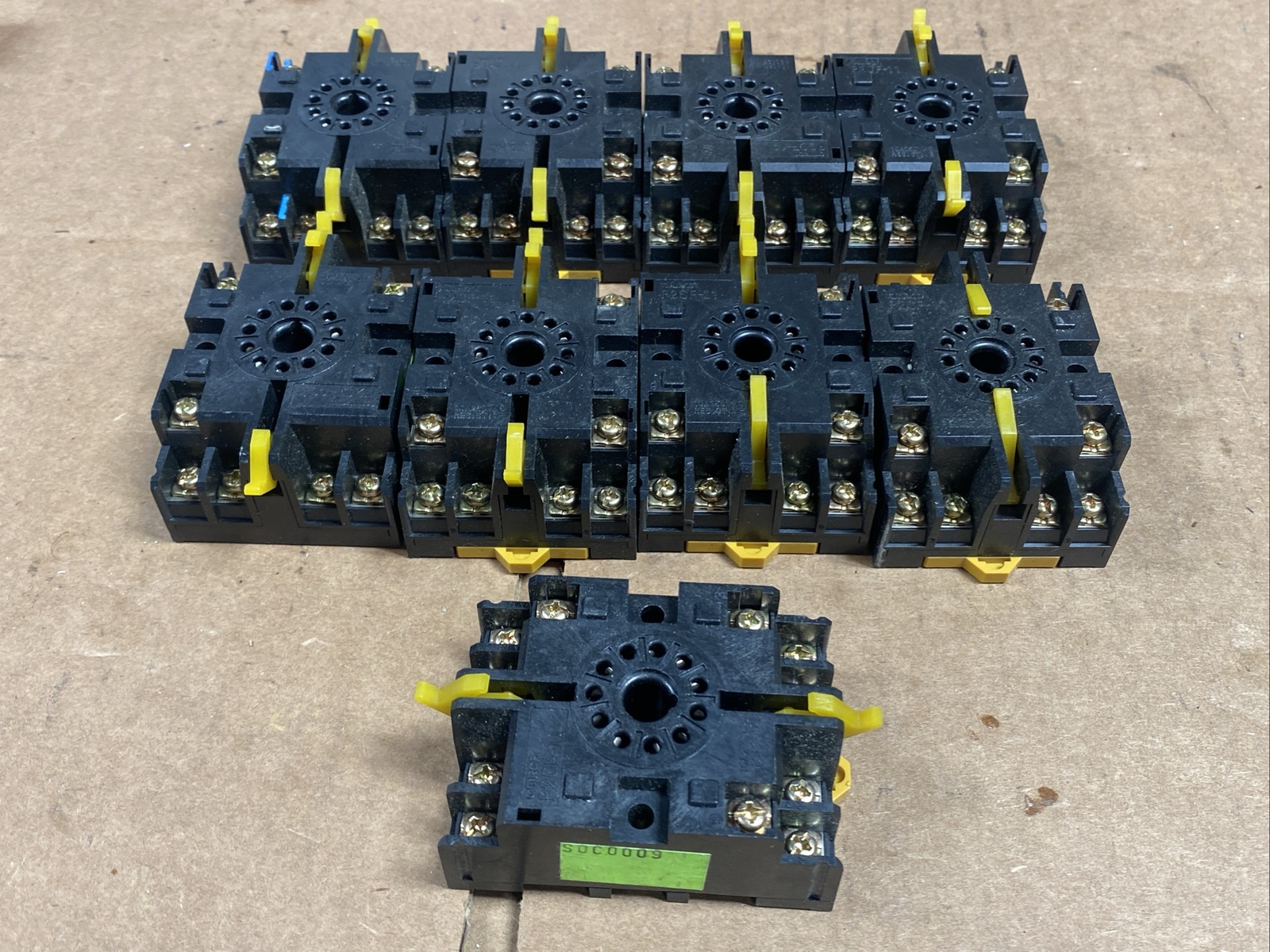 NEW LOT (9) Omron P2CF-11 Connecting Socket Relay Timer Socket 10A 250 11-pin