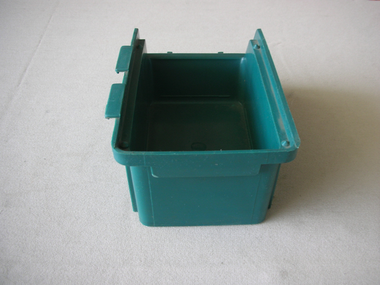Container Alfa 2 Alfredo Martini Wolf's Mouth