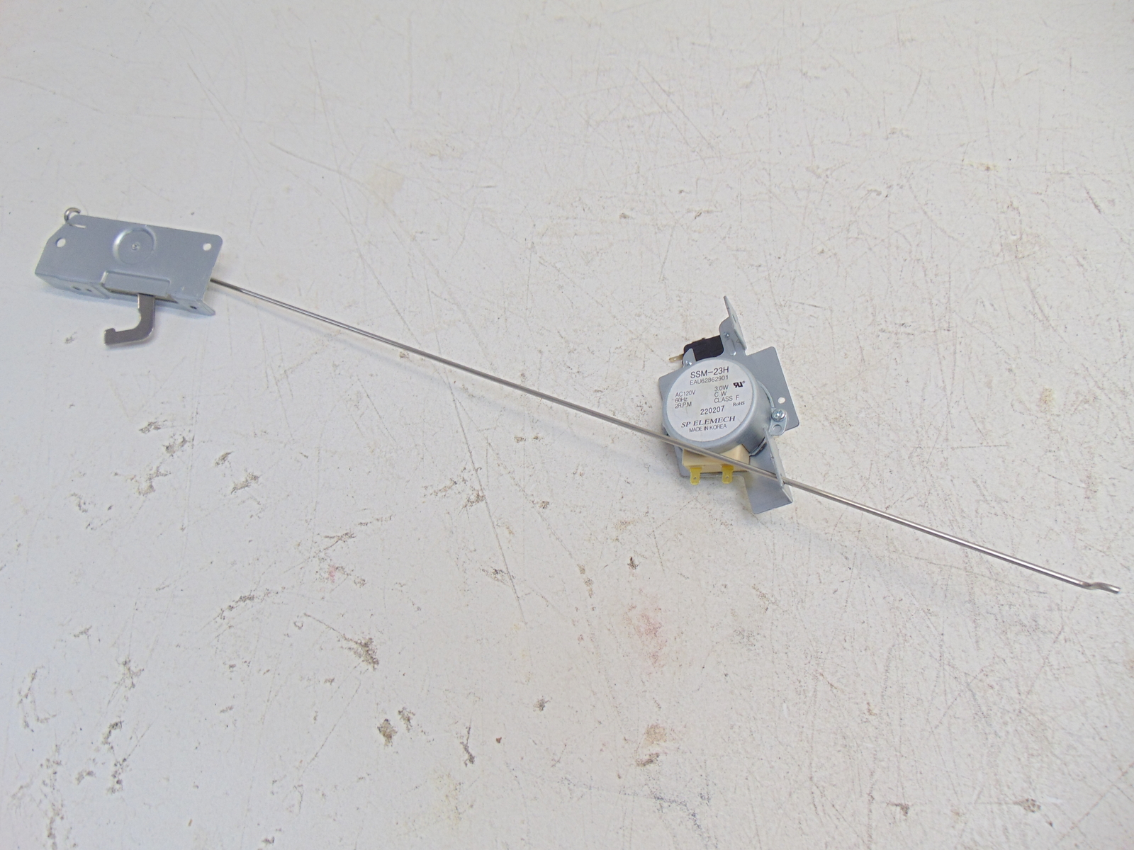 LG Range LSD4913ST Latch Assembly