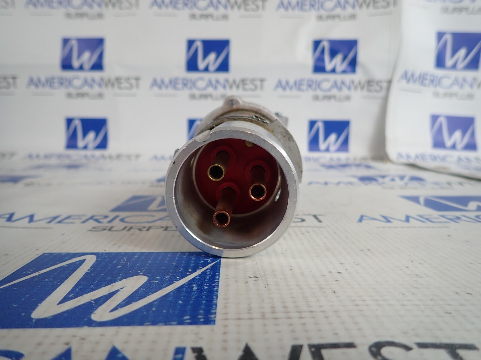 CROUSE HINDS CPH7913 PLUG FOR HAZARDOUS LOCATIONS 2WIRE 3POLE 1PH