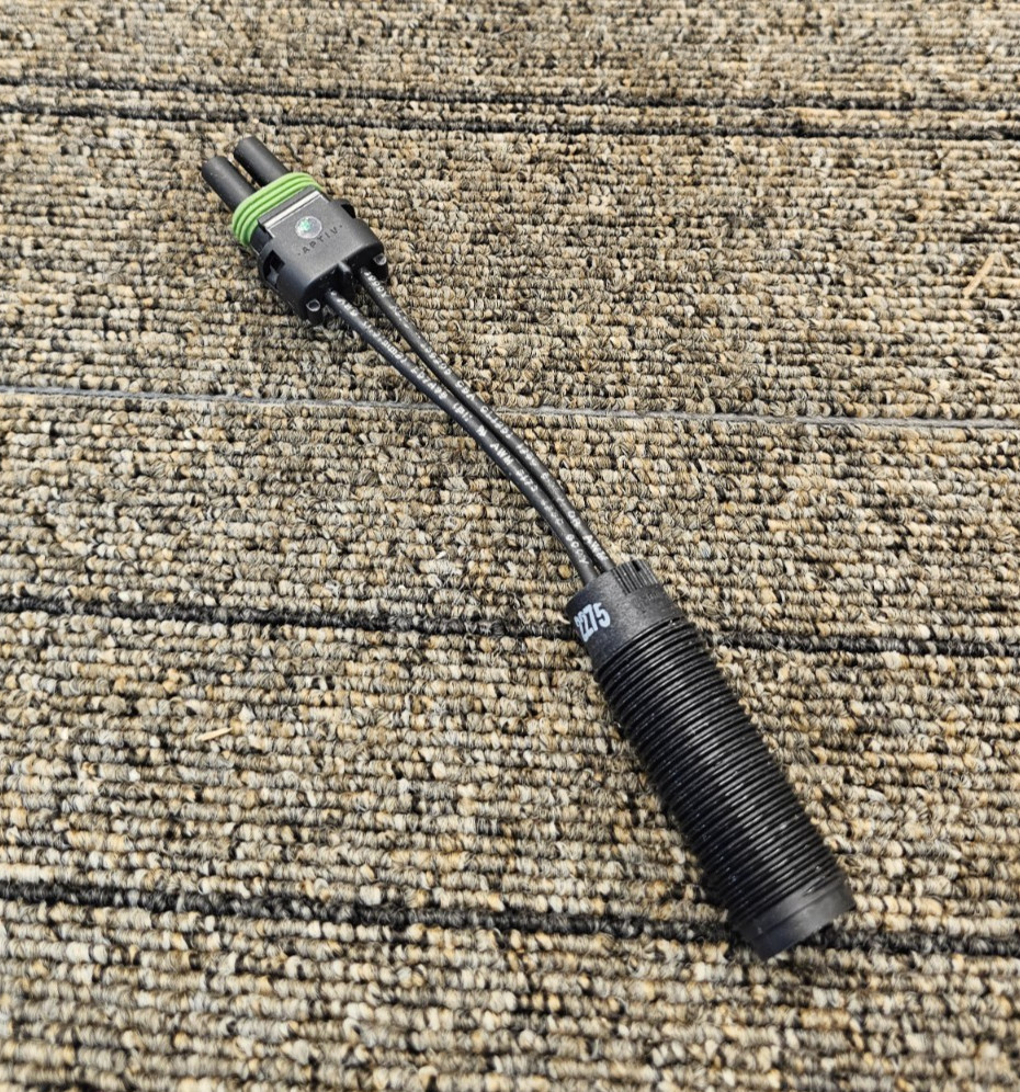 (QTY 2) Aptiv 2275 E57498 AWM 3173 Magnetic Pickup Sensor Black Fits John Deere