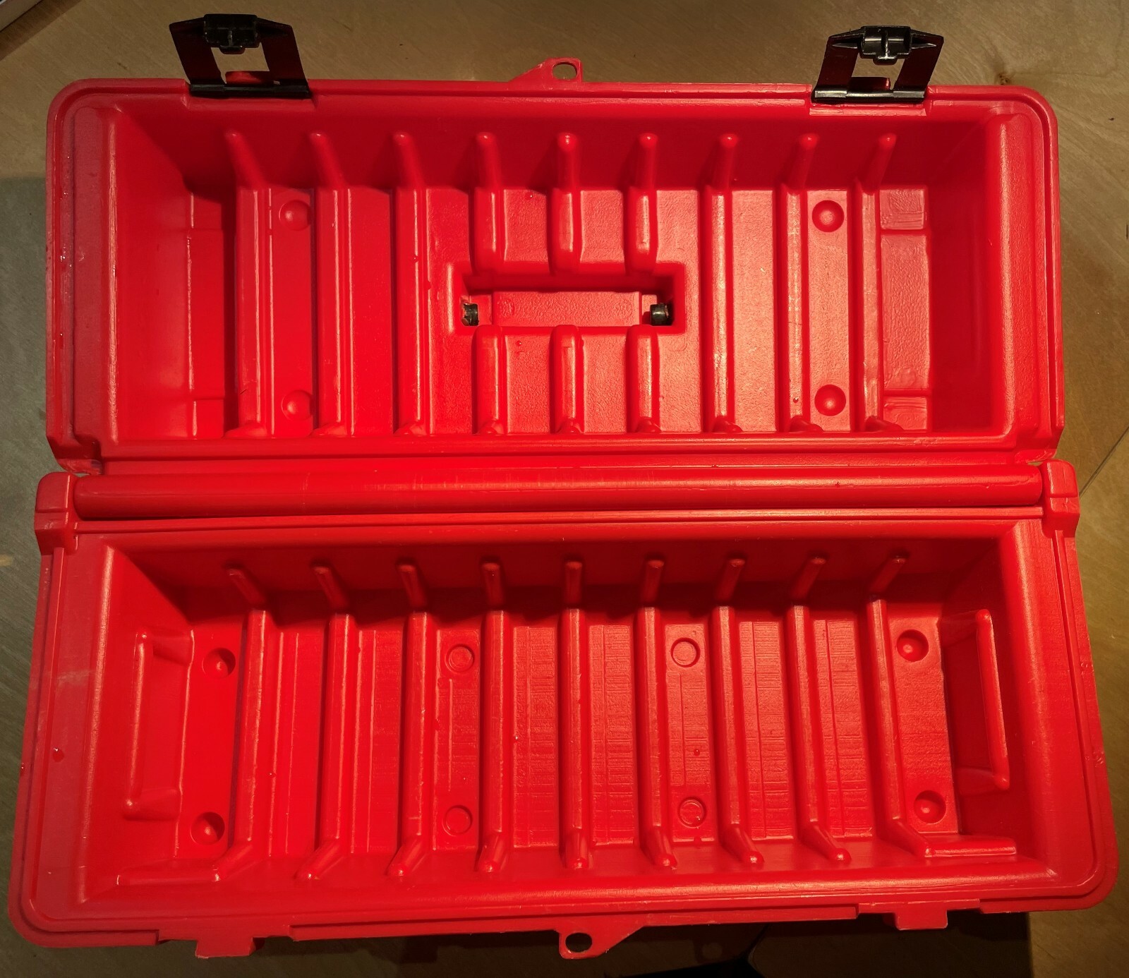 Perm A Store Red 10 Capacity Turtle Case