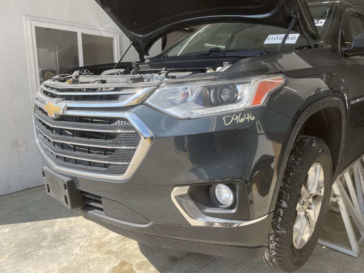 TRAVERSE 2019 Air Shutter 1061607