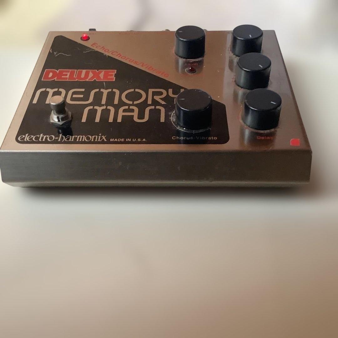 Vintage Electro-Harmonix Deluxe Memory Man Echo Chorus Vibrato Effect Pedal