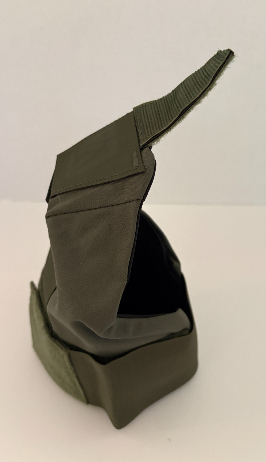 SAFARILAND/PROTECH Structured Upper Arm/Bicep Protector 2 Piece GreenW/Strap