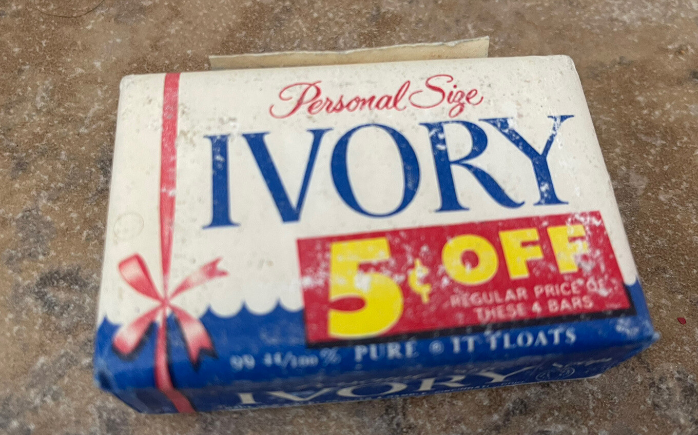 Ivory Soap Vintage Bars Floating Personal Size Soap 1960 USA