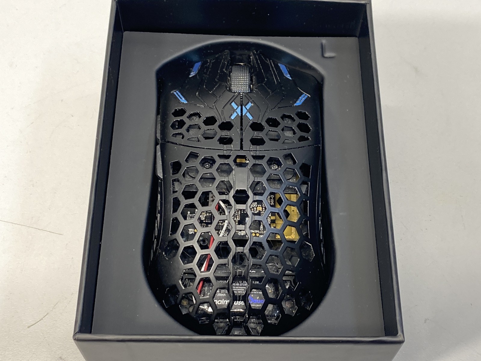 FinalMouse UltralightX Wireless Gaming Mouse Phantom Tiger Large