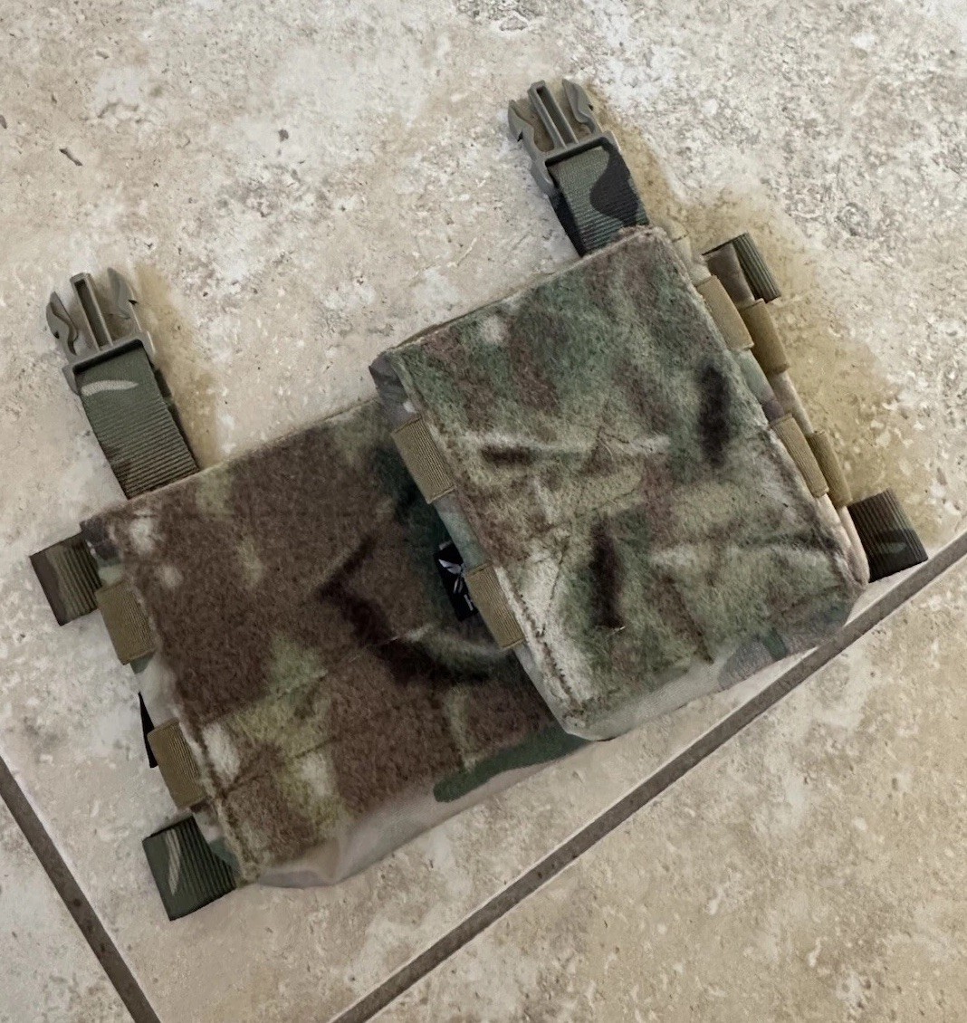 HRT Tactical Placard + Modulus Pouch Multicam