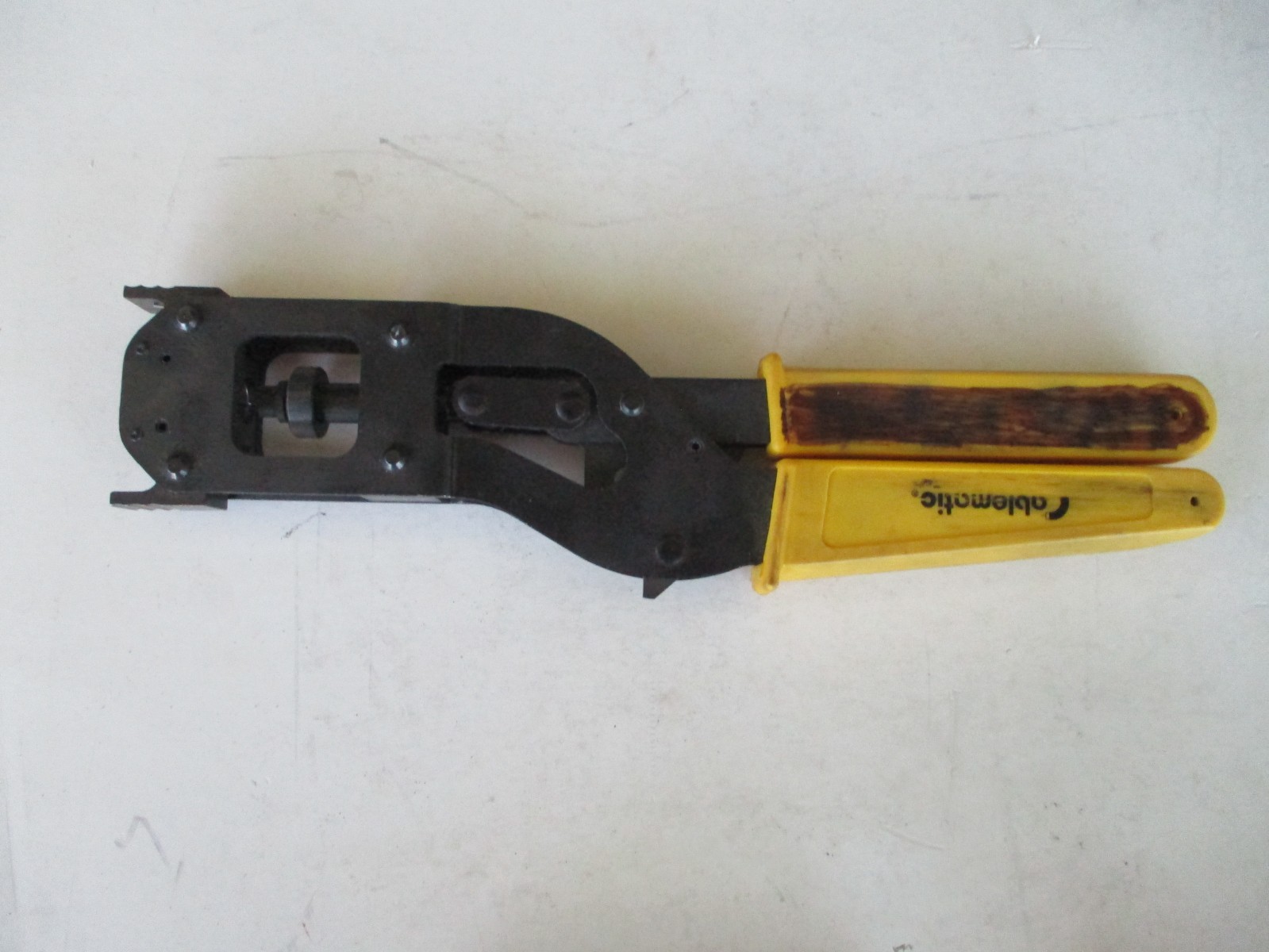 Cablematic Ripley RG 59/6 CABLE CRIMPING COMPRESSION Coaxial TOOL (FIXED)