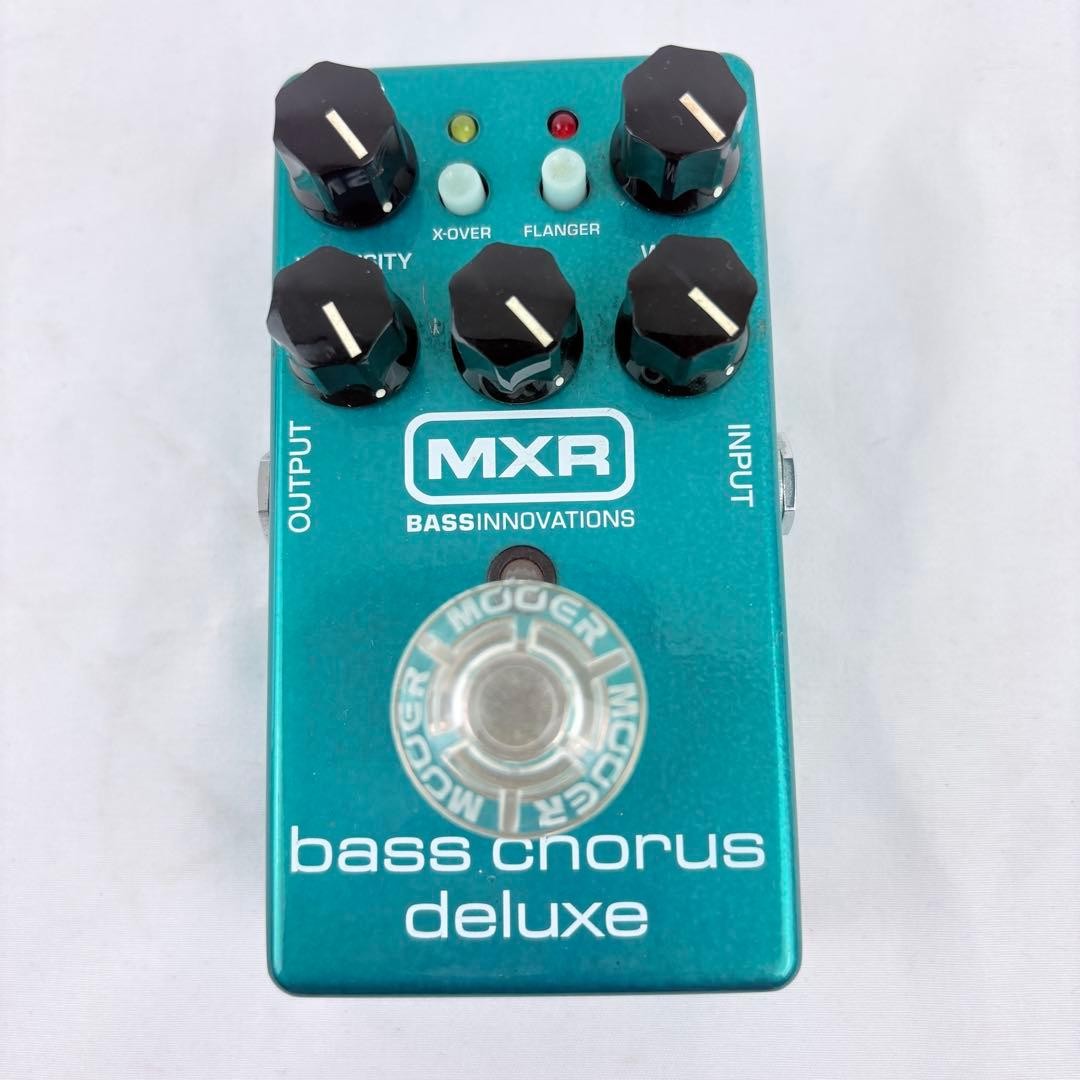 MXR M83 Bass Chorus DLX Guitar Effect Pedal Used Tested without Power Card