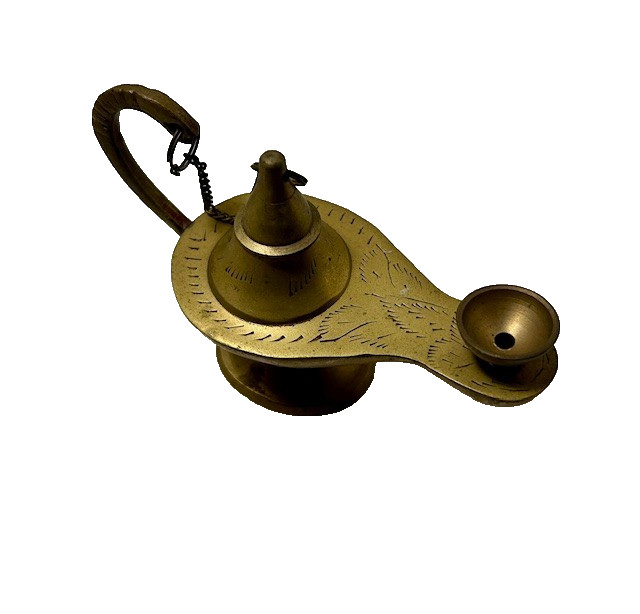 Vintage Brass Decorative Oil Lamp Style Vessel – Etched Brass