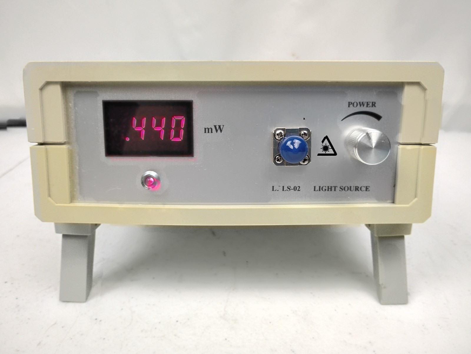 LDLS-02 1553nm FP-LD Built-in Isolator Light Source | AC Photonics | OE Labs