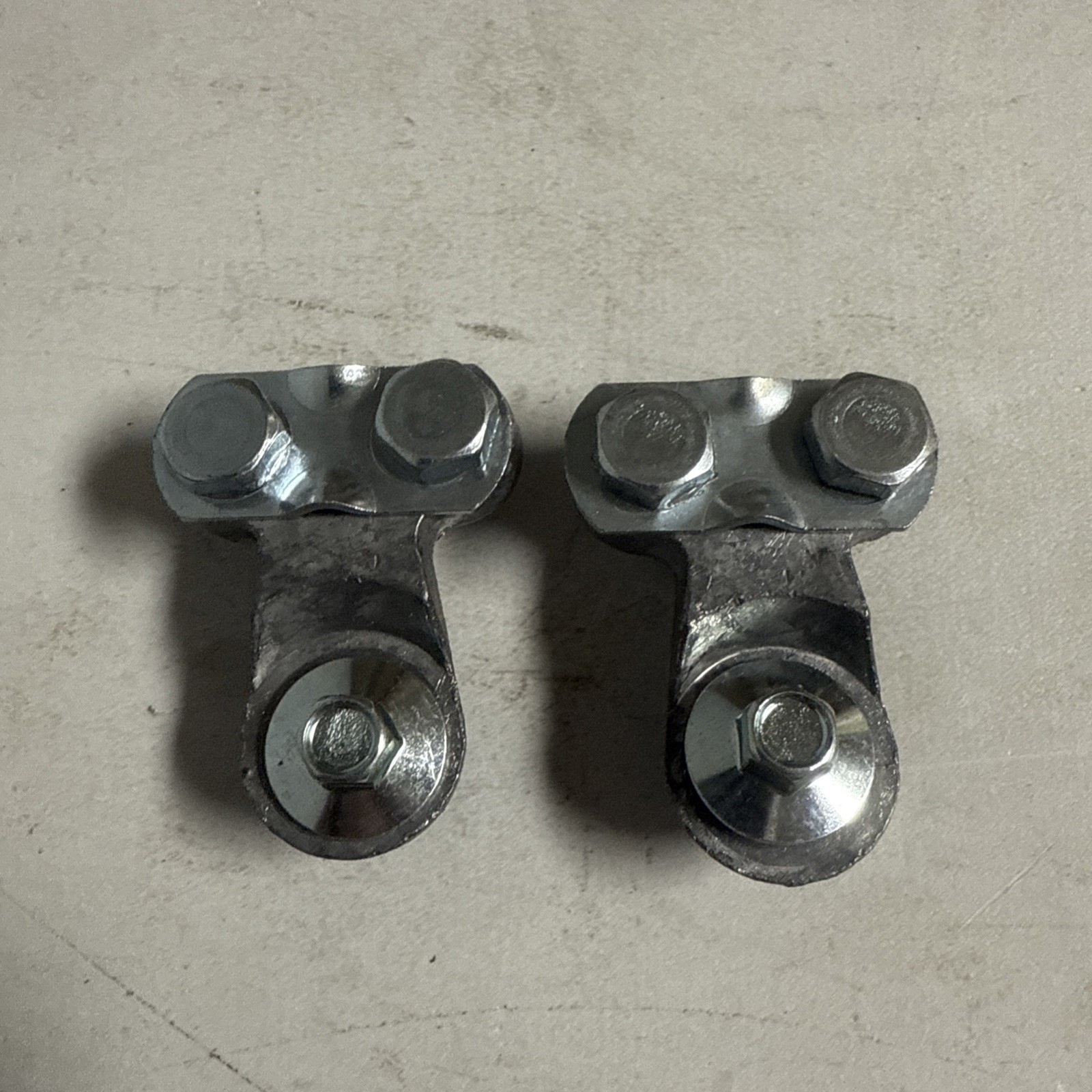 Deka 05303 Heavy Duty Side Post Battery Terminal Universal 6/0-1/0 Gauge -2 Pack