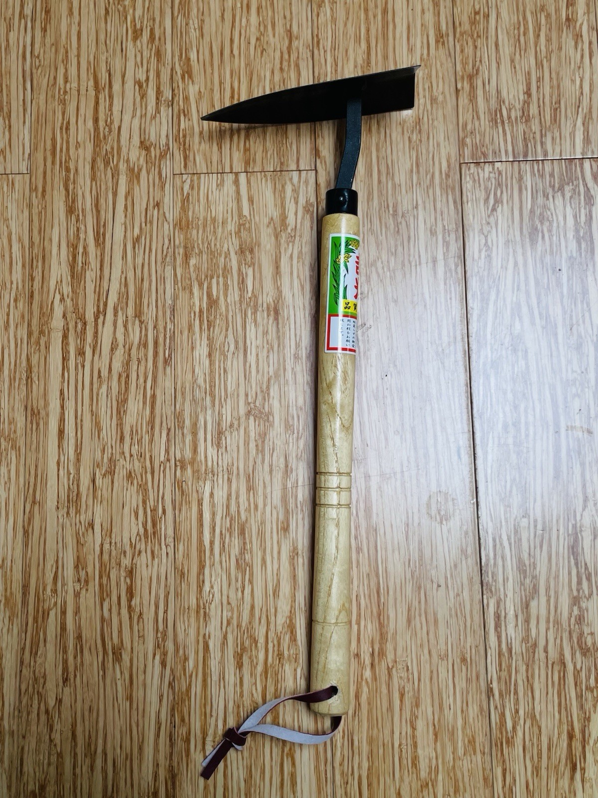 Kusakichi V-Shape Scraper, Wood Handle Japanese Garden Tools