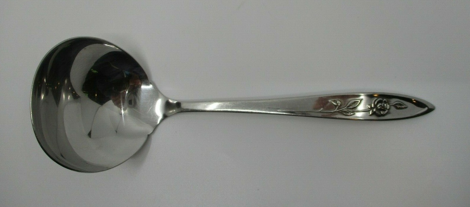 ONEIDA STAINLESS MY ROSE GRAVY LADLE - 7 1/2" - 11B