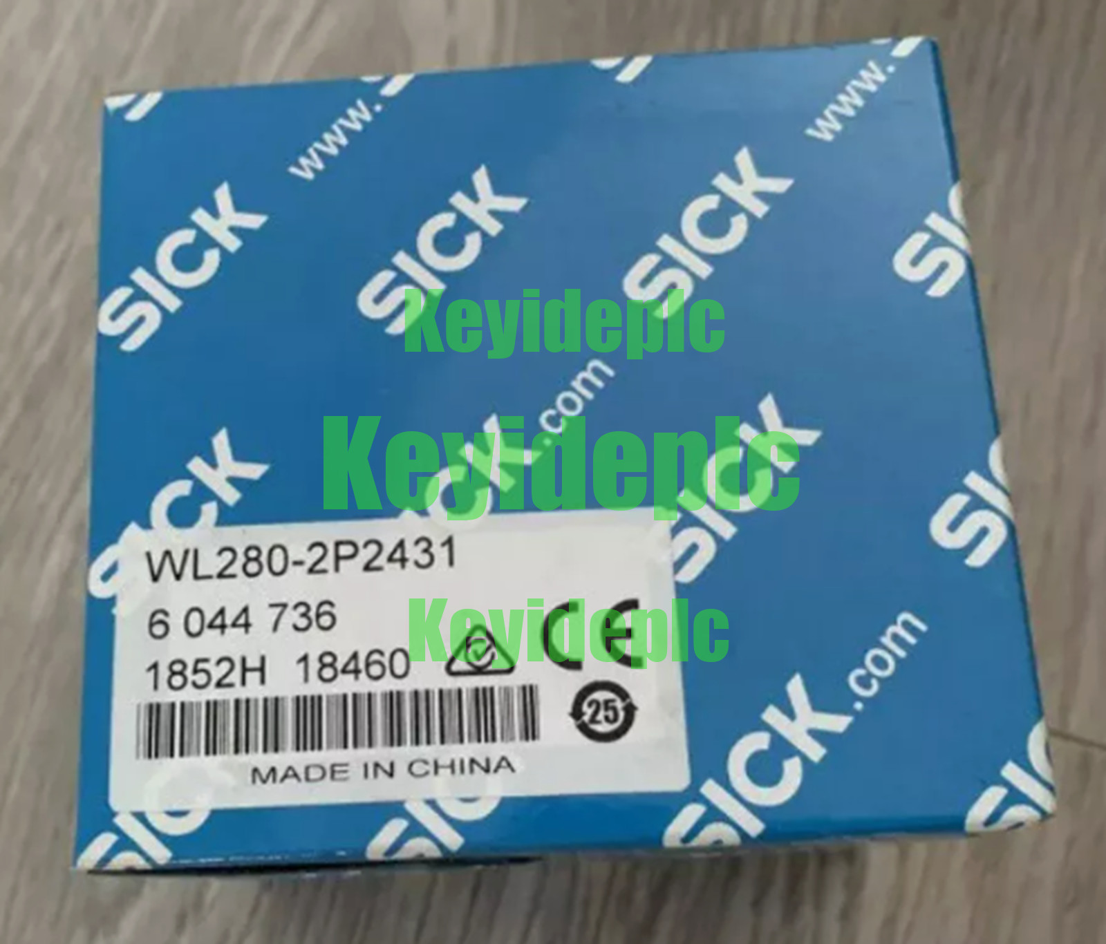 New In Box SICK WL280-2P2431 Photoelectric Switch #ke