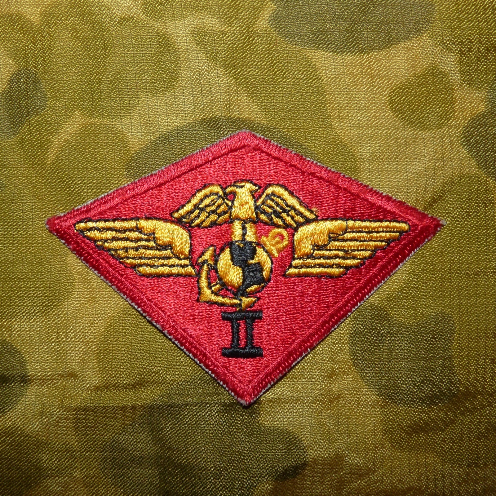 Original WW2 2nd Marine Air Wing Shoulder Sleeve Insignia Patch - no glow