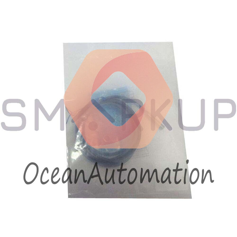 New OMRON E2E-X1R5E2 Proximity Switch 12-24VDC