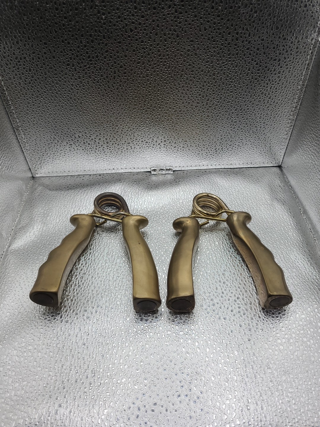 Lot 2 Vintage Solid Brass Exercise Hand Grip Hand Strength Exercise Grippers