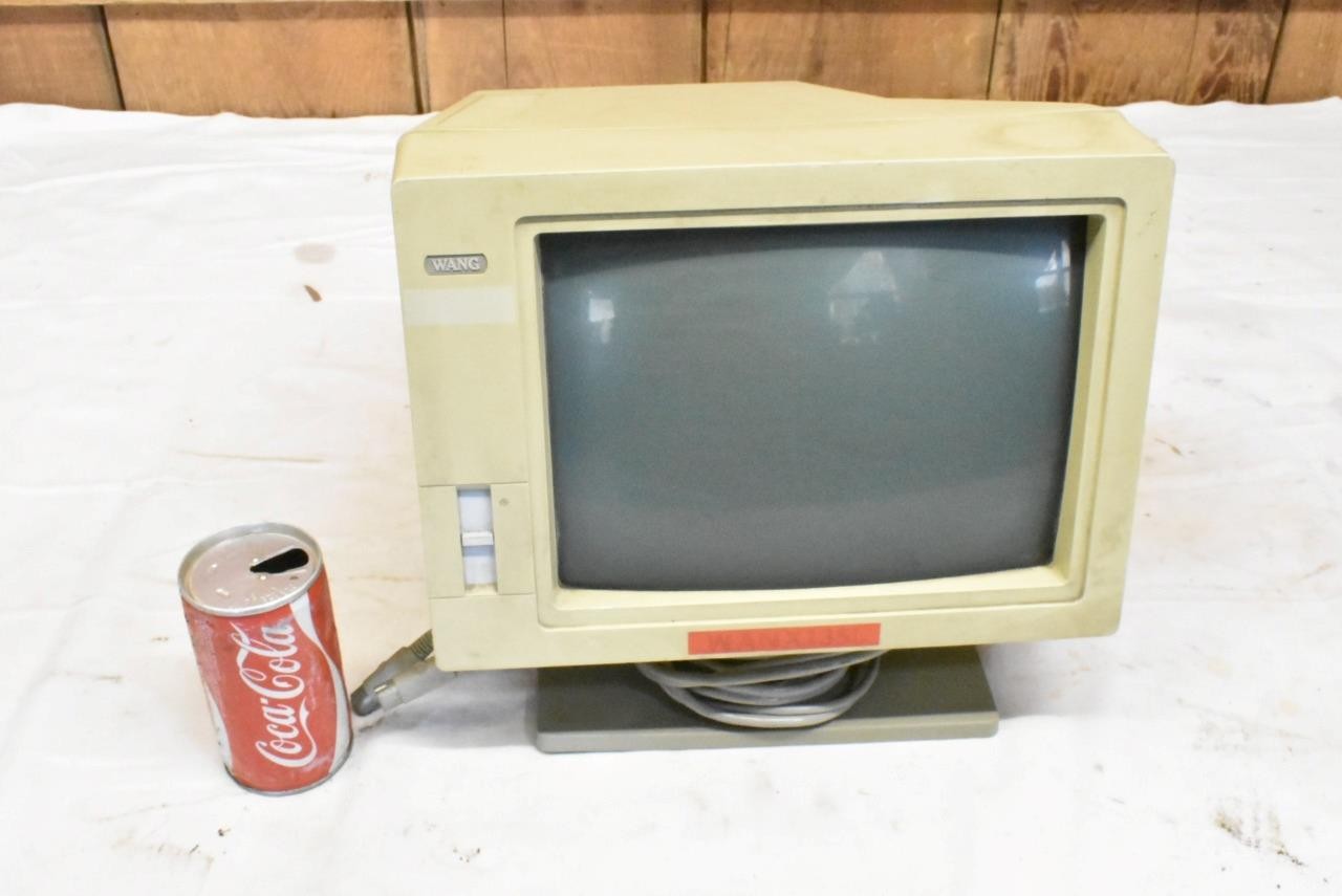Vintage 2002 ViewSonic Optiquest Q71 Computer Monitor ViewSonic MN.VCDTS22355-6M