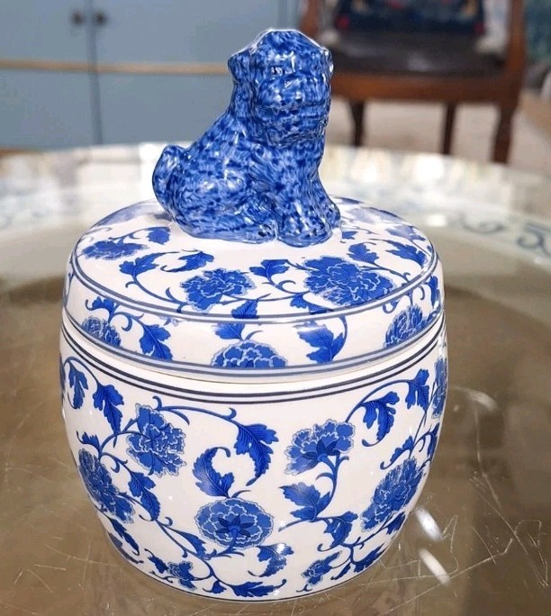 Porcelain Blue/White Foo Dog Lidded Box with Soy Wax Fresh Scent Candle- 6''H