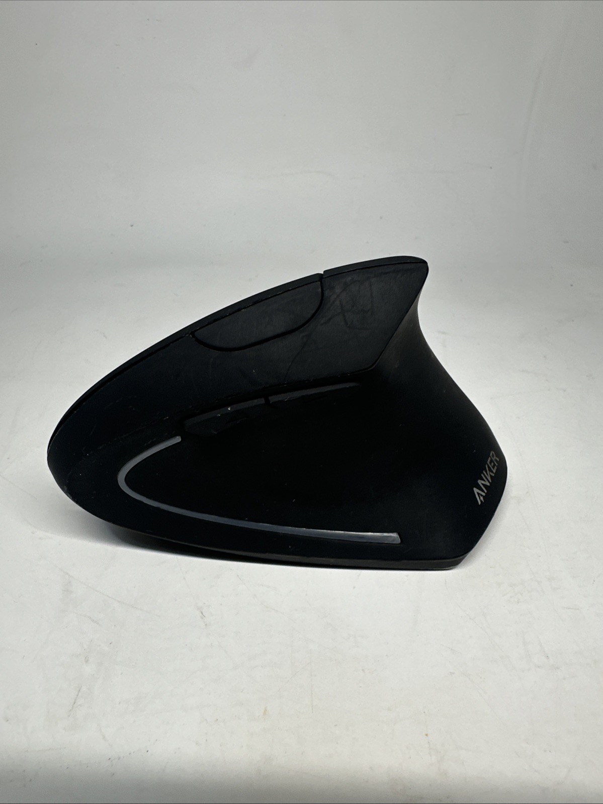 anker wireless vertical ergonomic mouse
