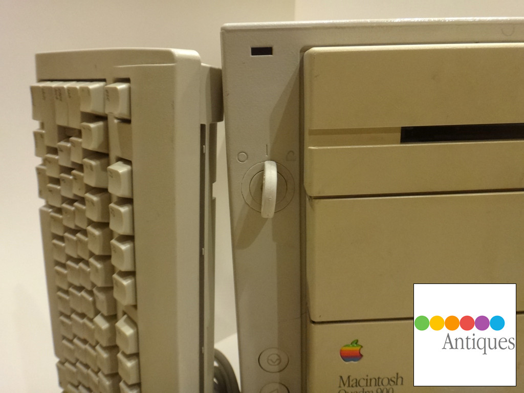 Apple Macintosh Quadra 950 68040/33Mhz 128MB RAM 4GB HD Vintage Tower Mac