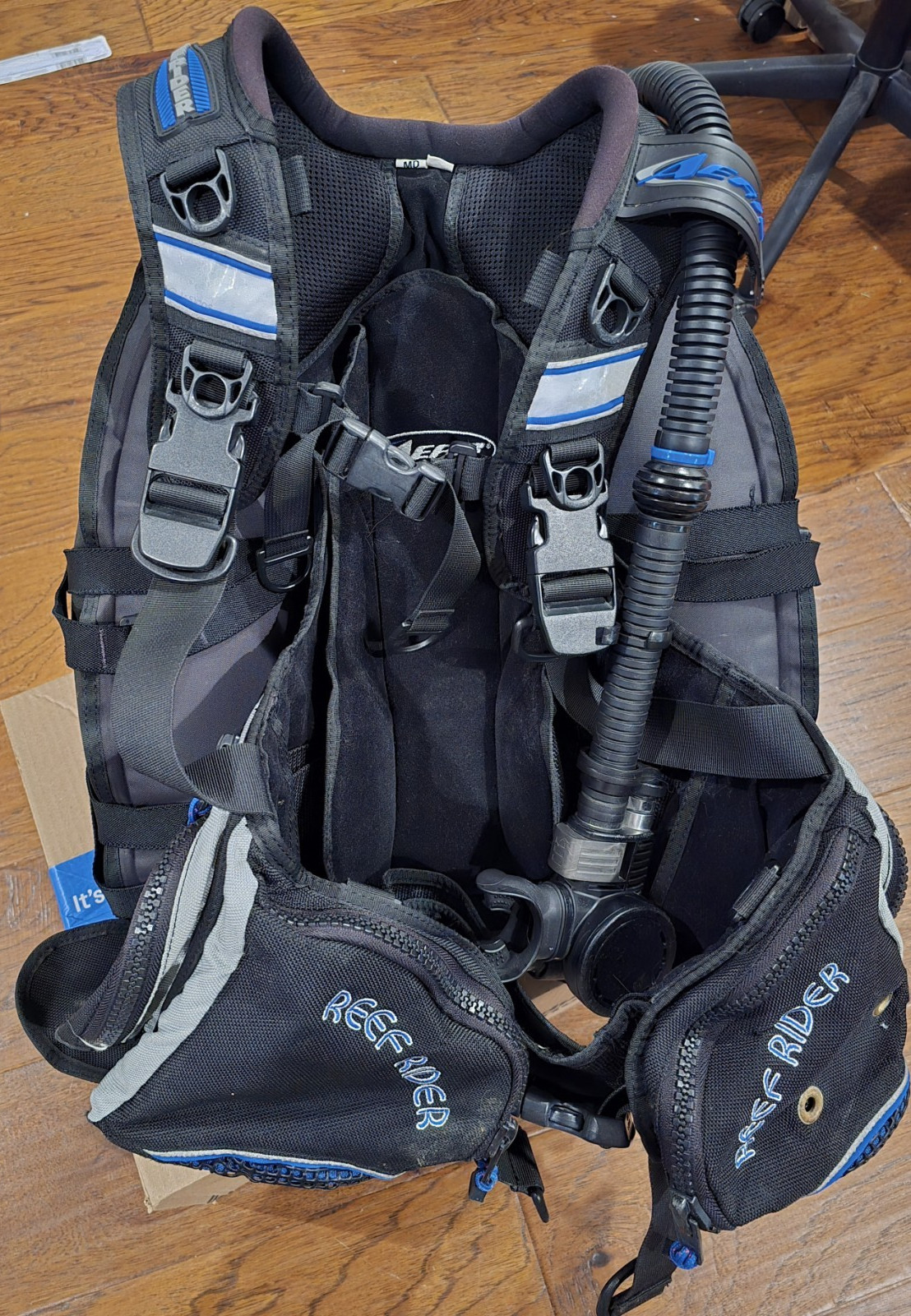 Aeris Reef Rider Scuba Buoyancy Compensator BCD w/ Inflator Hose, MD
