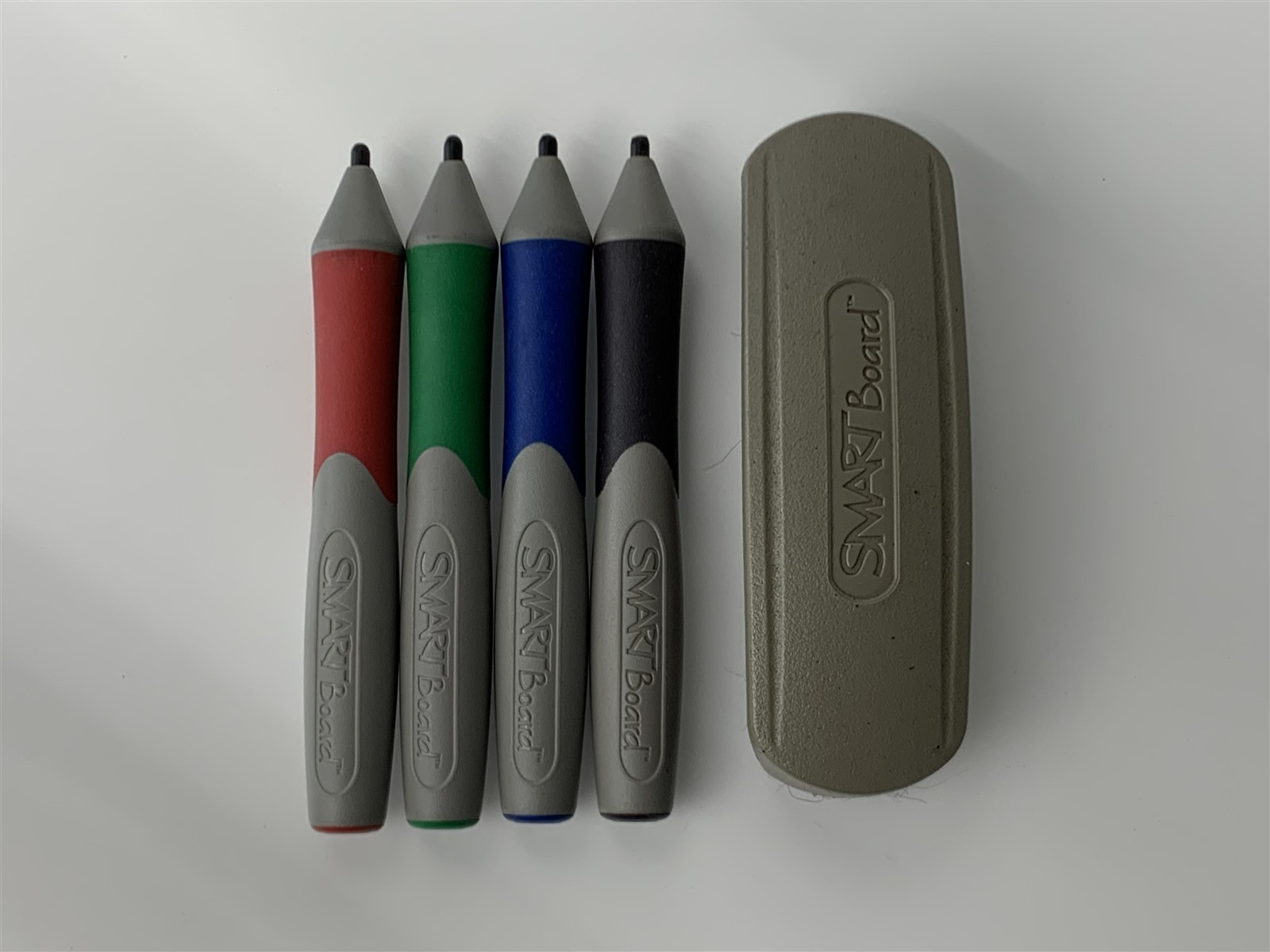 SMART Board 500/600 Series Replacement Pen Set and Eraser 1026854 SMA-RPEN-ER