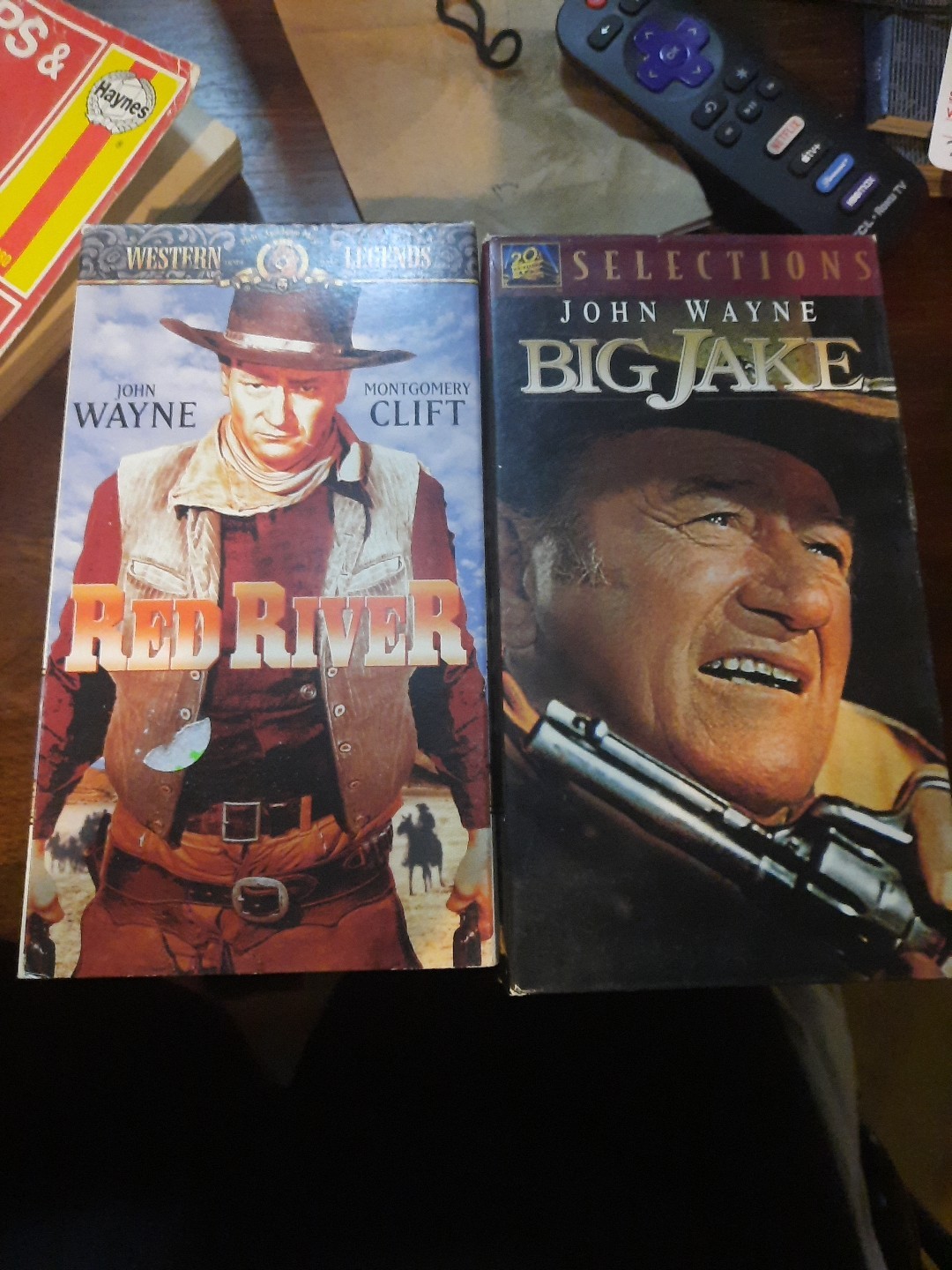 4 John wayne VHS movies