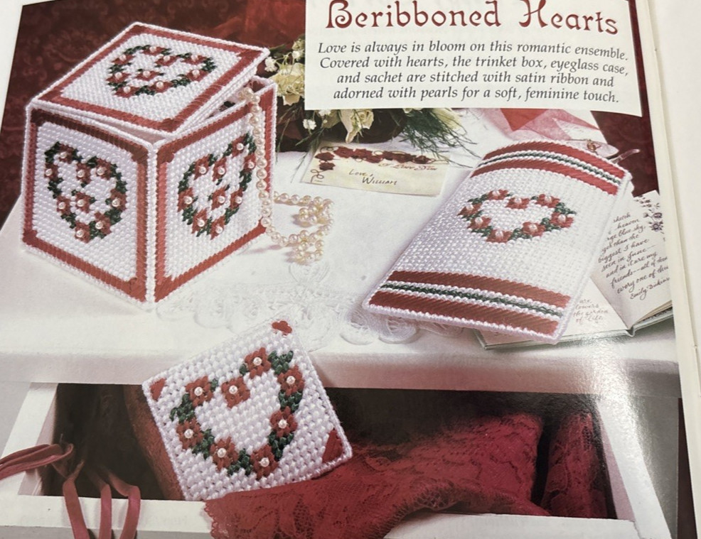 Vtg Rare Plastic Canvas Corner Needlepoint Pattern 1999 Bk vol. 11, #10