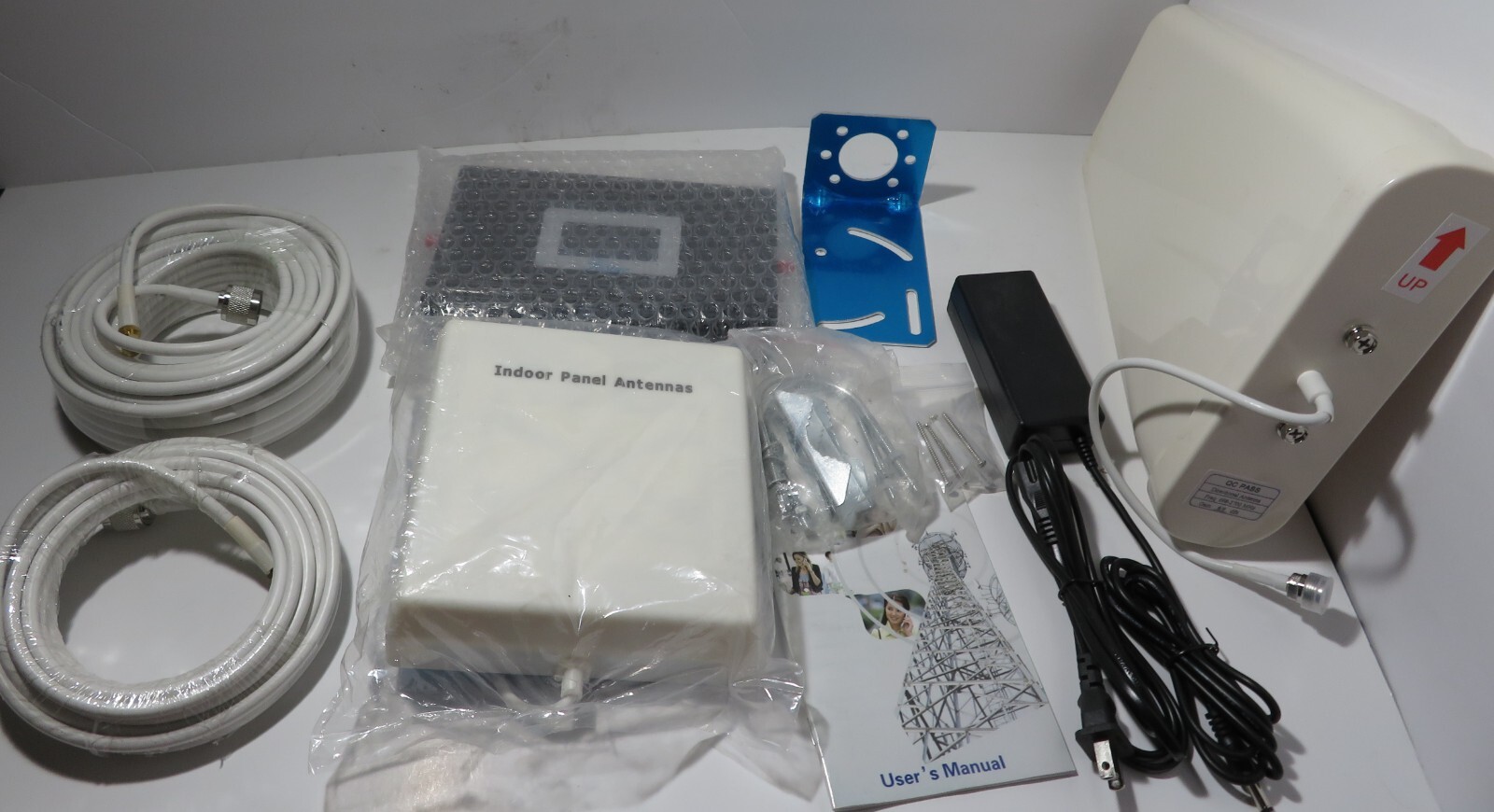 Fustar SF50 5-Band Verizon T Mobile ATT 4G/5G Cell Phone Signal Booster Device