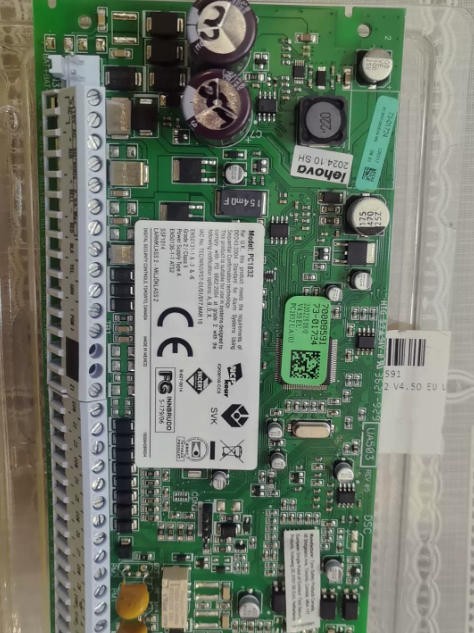 DSC PC1832 PowerSeries 8-32 Zone Alarm System Motherboard PC1832PCB Board Only