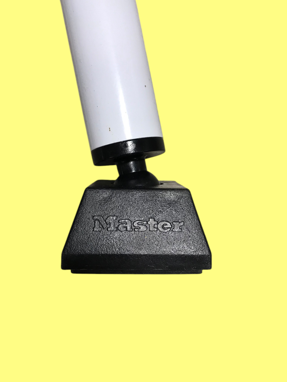 Master Lock Adjustable Brace Pole Wedges Under Doorknob #3572 AMZ30