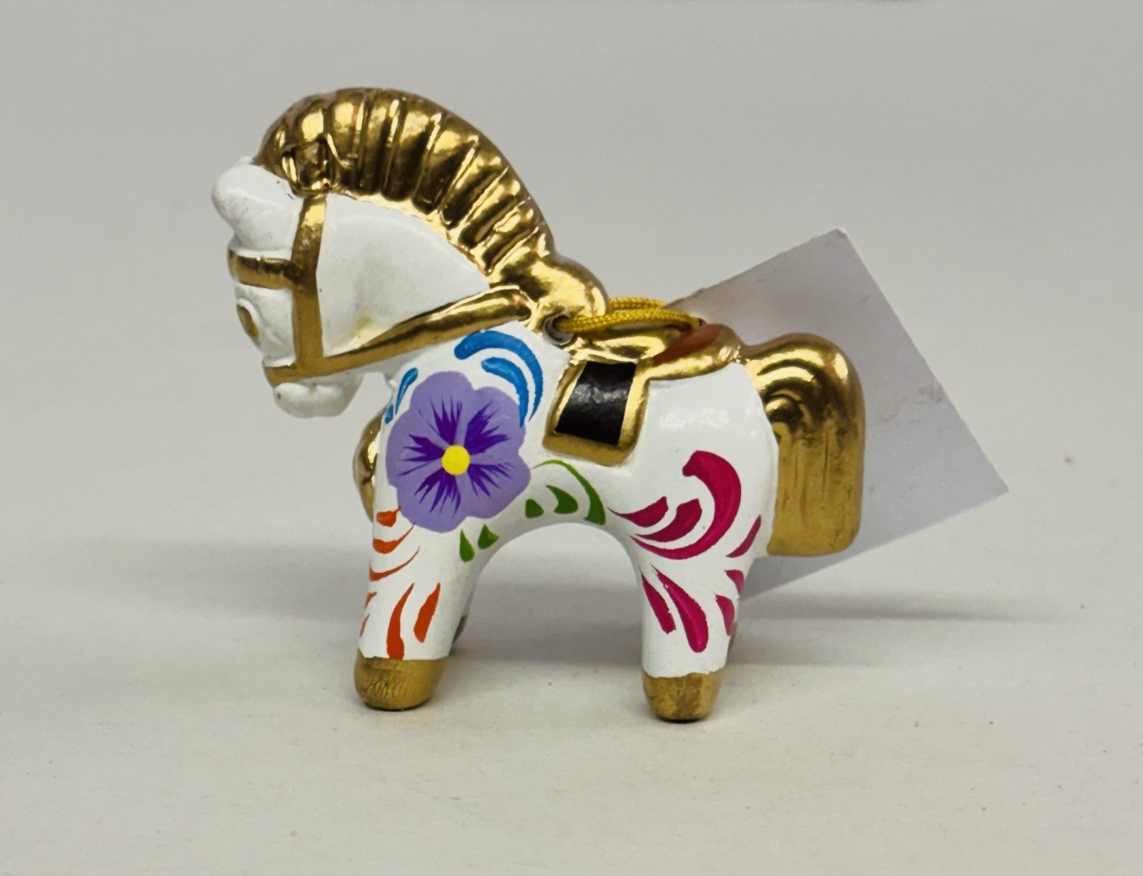 Hand painted Pucara Horse Figurine Mira Flores Park Lima Peru