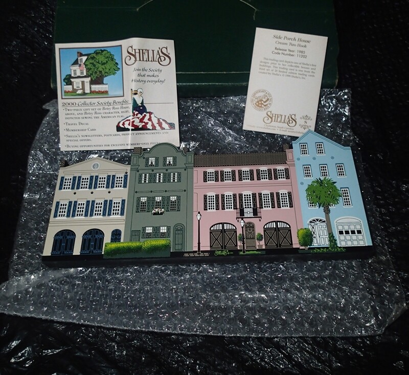 RARE  Sheila's Rainbow Row House Charleston SC Holy City Wood Shelf Sitter