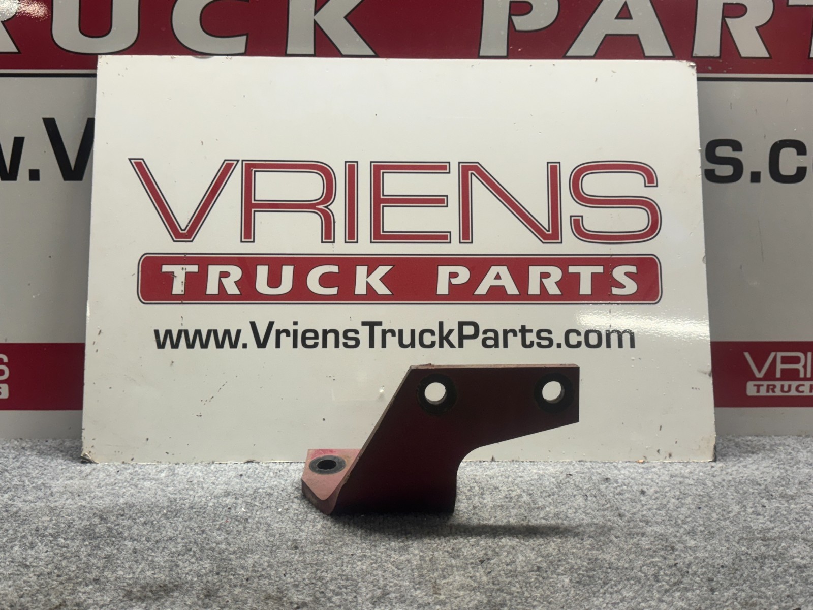 KENWORTH K276-1618R BRACKET-CROSSMEMBER FRONT ENGINE SU