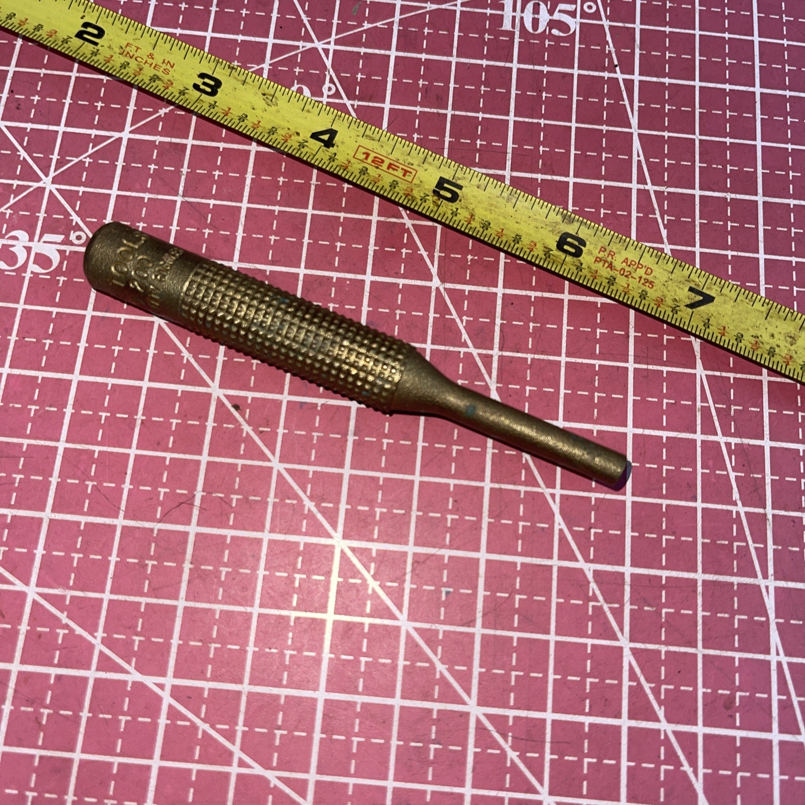 NOS K-D USA 33200 1/4 in Tip Brass Tap line up Center Punch 4 Long vintage KD